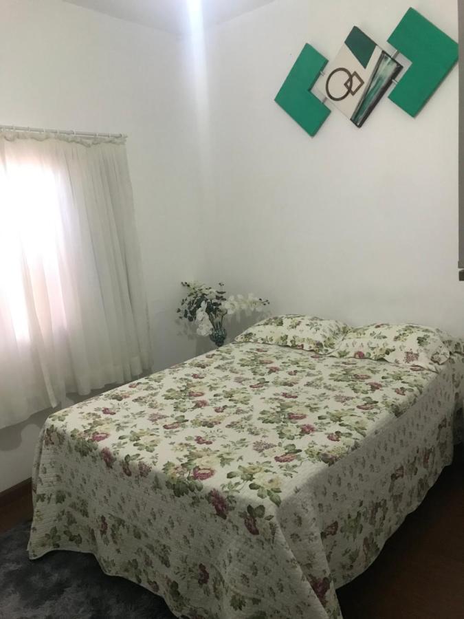 גווארולוס Hostel Gru Economico Com Quartos Individuais E Translado מראה חיצוני תמונה